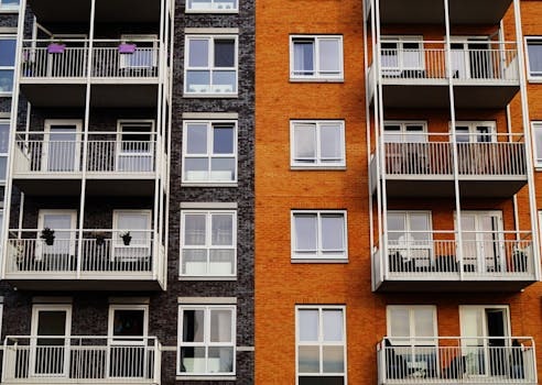 The Role of AI in Real Estate Brokerage: Friend or Foe?