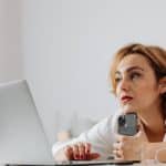 How to Cope with Long-Haul Flights: Tips from Frequent Flyers