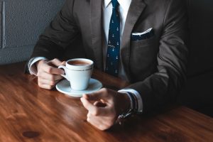 Hybrid Learning Models: Blending the Best of Online and In-Person