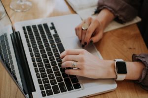 Evaluating Online Sources: Essential Skills for Modern Students