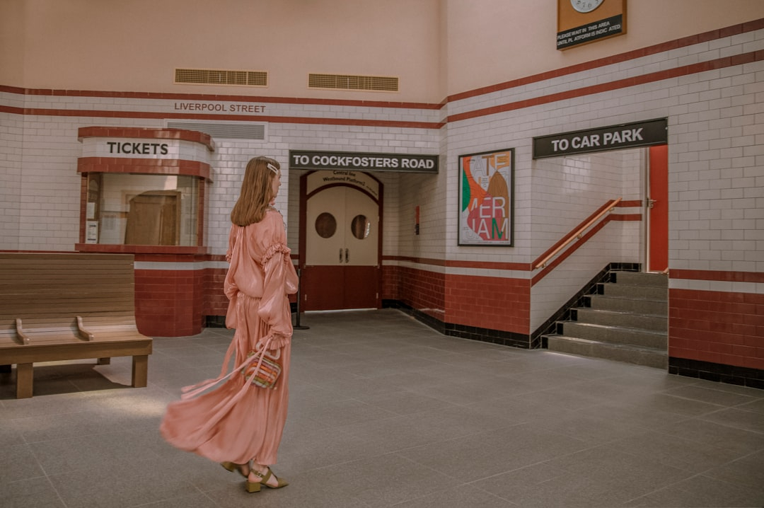 Resort Wear Reimagined: Vacation Style for the Modern Traveler