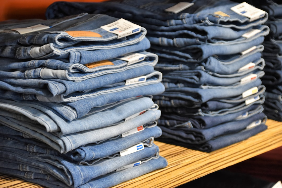 Digital Tailoring: Virtual Fittings for Perfect-Fit Clothing